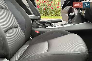 Хэтчбек Mazda 3 2015 в 