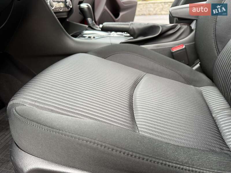 Хэтчбек Mazda 3 2015 в Виннице