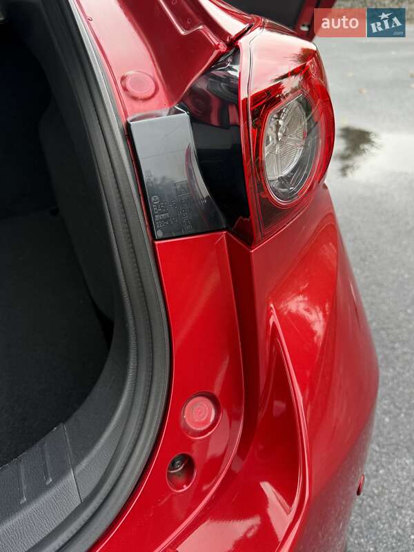 Хэтчбек Mazda 3 2015 в Виннице