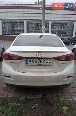 Седан Mazda 3 2013 в 