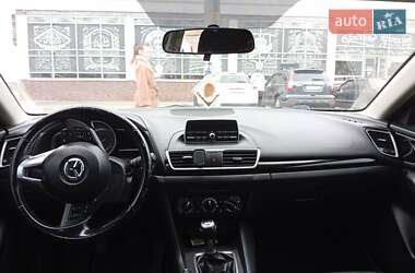 Седан Mazda 3 2013 в 