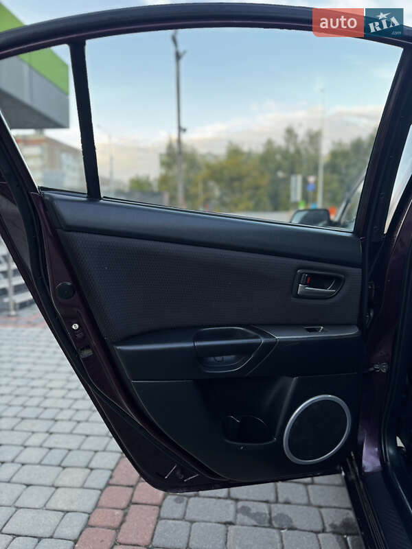 Седан Mazda 3 2007 в Тернополе