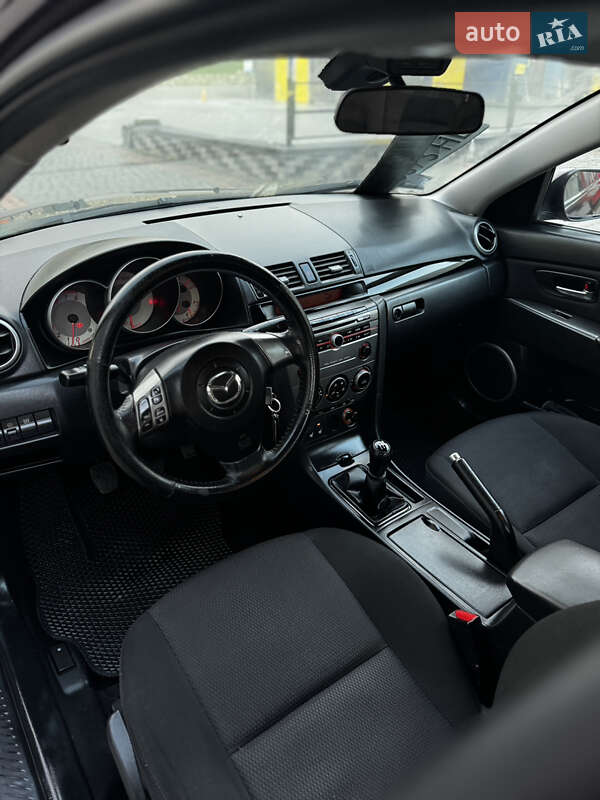 Седан Mazda 3 2007 в Тернополе