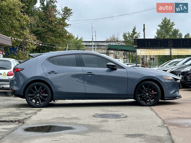 Хетчбек Mazda 3 2021 в Києві