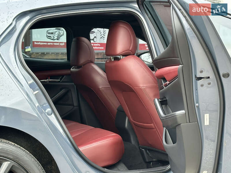 Хетчбек Mazda 3 2021 в Києві