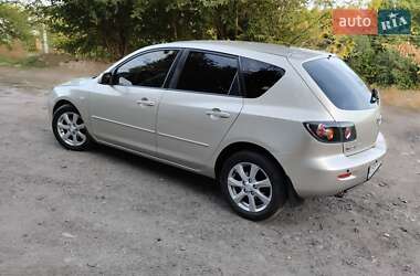 Хэтчбек Mazda 3 2005 в 