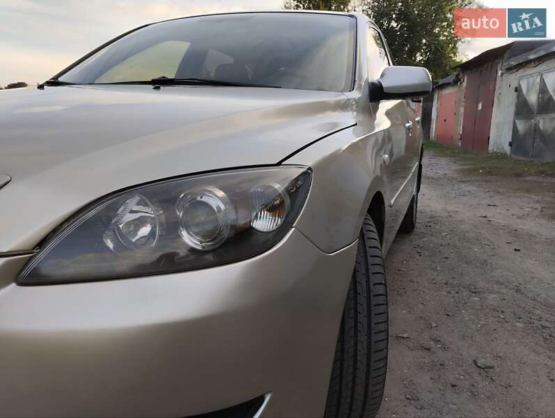 Хэтчбек Mazda 3 2005 в Лубнах