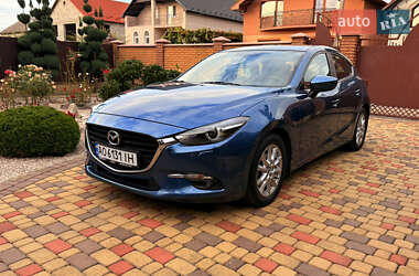 Хэтчбек Mazda 3 2018 в 