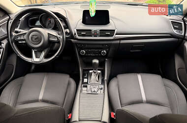 Хэтчбек Mazda 3 2018 в 