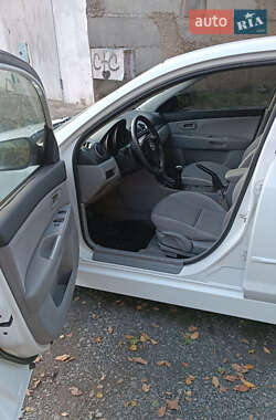 Хэтчбек Mazda 3 2003 в 