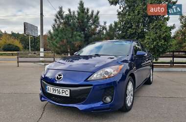 Седан Mazda 3 2013 в 