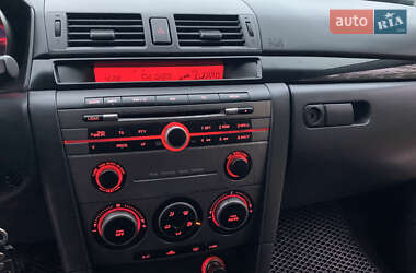 Хэтчбек Mazda 3 2006 в 