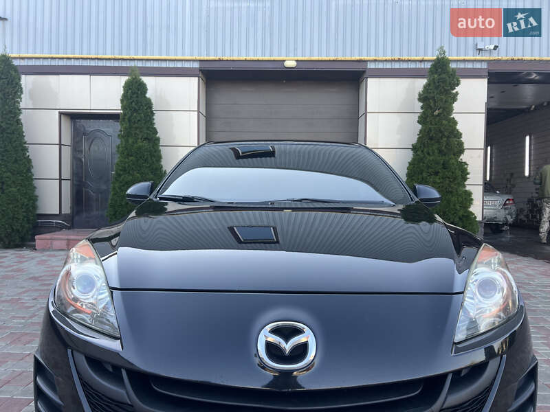 Хэтчбек Mazda 3 2009 в Краснопавловке