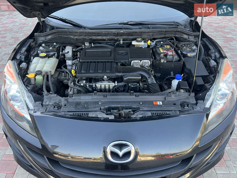Хэтчбек Mazda 3 2009 в Краснопавловке