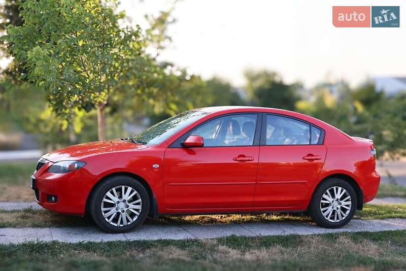 Седан Mazda 3 2008 в 