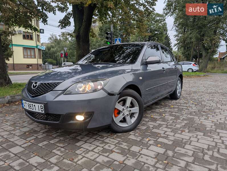 Хэтчбек Mazda 3 2006 в Коломые