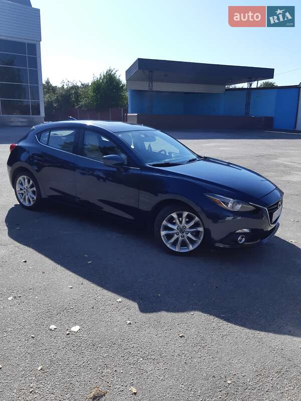 Хэтчбек Mazda 3 2015 в Харькове