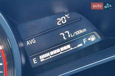 Седан Mazda 3 2015 в 