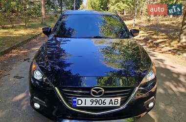 Седан Mazda 3 2015 в 