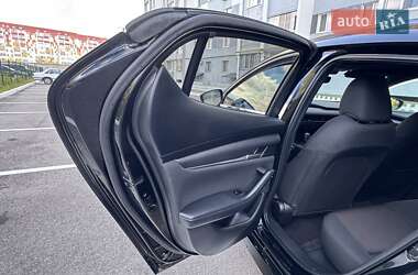 Хэтчбек Mazda 3 2022 в 