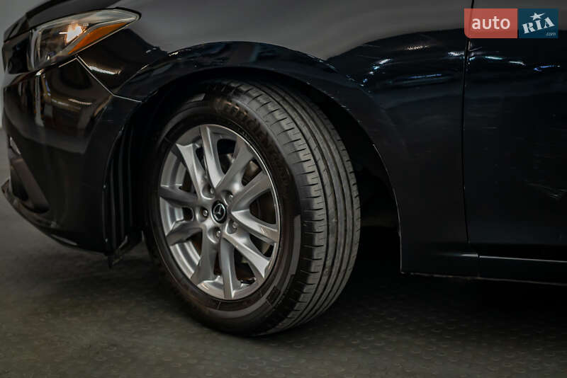 Хэтчбек Mazda 3 2014 в Киеве