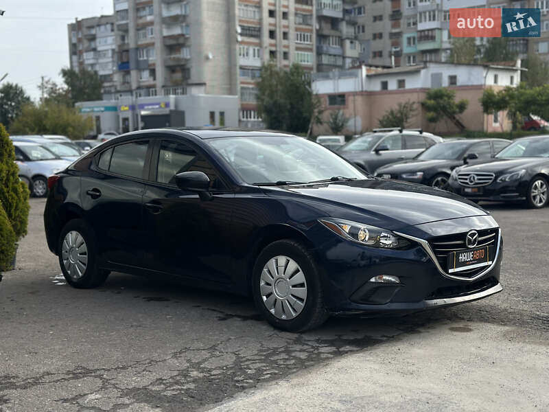 Седан Mazda 3 2014 в Шептицькому