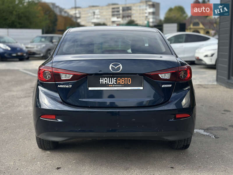 Седан Mazda 3 2014 в Шептицькому