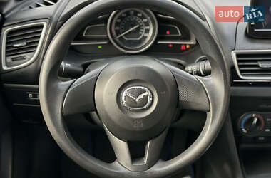 Седан Mazda 3 2014 в 