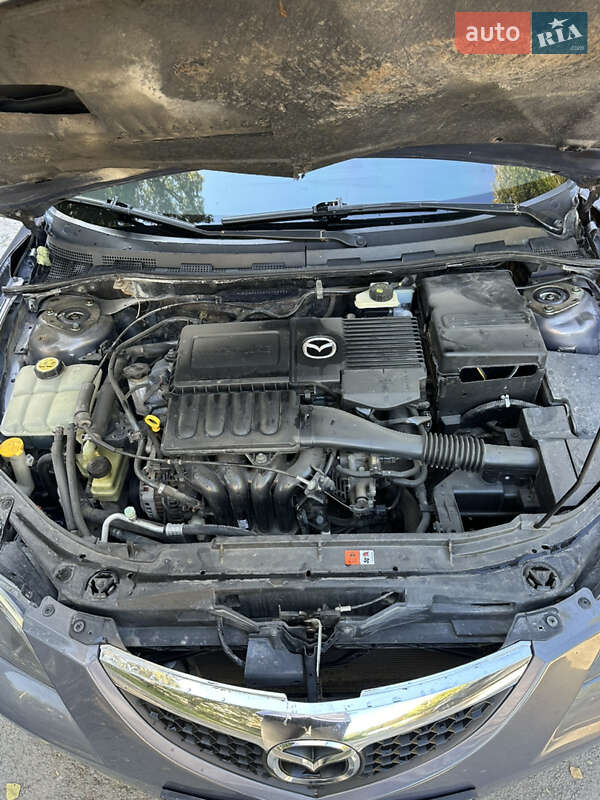 Седан Mazda 3 2008 в Каменец-Подольском
