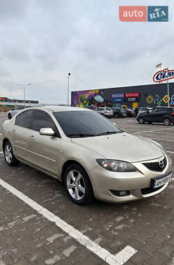 Седан Mazda 3 2005 в 