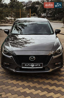 Хетчбек Mazda 3 2017 в Миколаєві