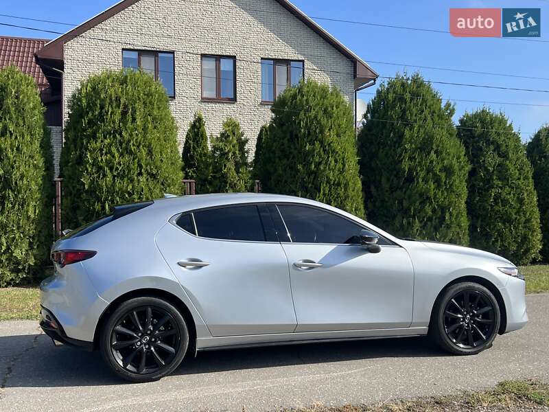 Хетчбек Mazda 3 2022 в Дніпрі