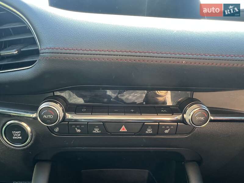 Хетчбек Mazda 3 2022 в Дніпрі