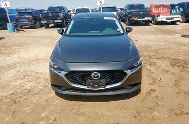Седан Mazda 3 2023 в 