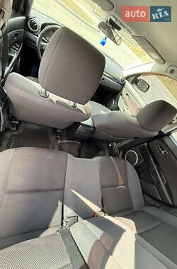 Седан Mazda 3 2009 в 