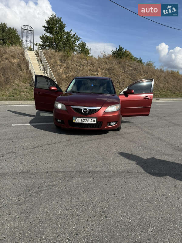 Седан Mazda 3 2009 в Полтаве