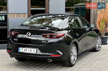 Седан Mazda 3 2019 в 