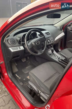 Хэтчбек Mazda 3 2011 в Каменском