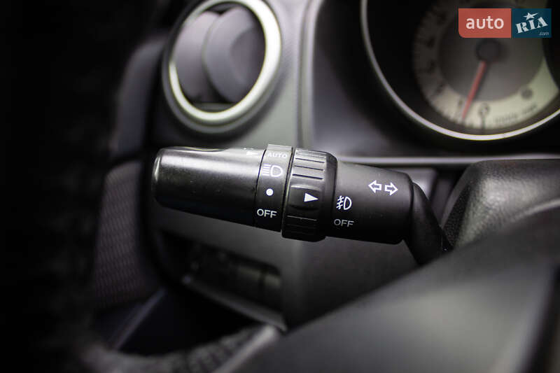 Седан Mazda 3 2008 в Киеве