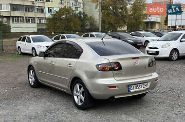 Седан Mazda 3 2006 в 