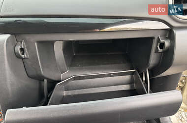 Седан Mazda 3 2006 в 