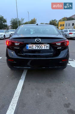 Седан Mazda 3 2018 в 