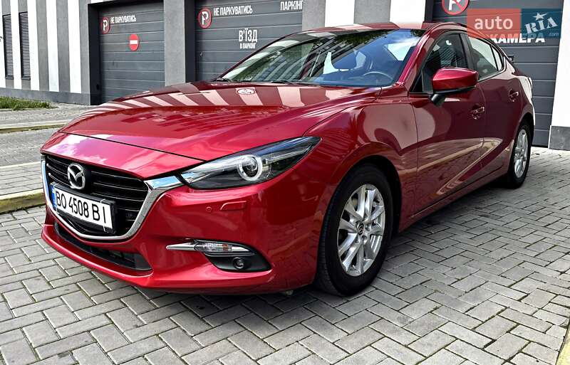 Седан Mazda 3 2016 в Львове
