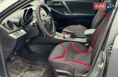Седан Mazda 3 2012 в 