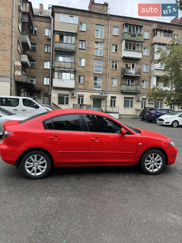 Седан Mazda 3 2008 в Киеве