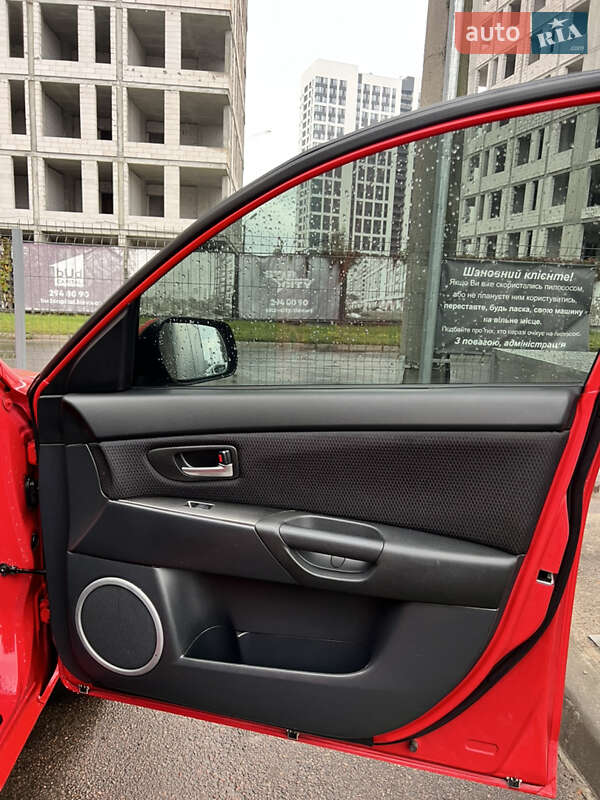 Седан Mazda 3 2008 в Киеве