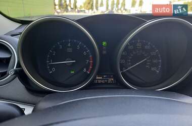 Хэтчбек Mazda 3 2012 в 