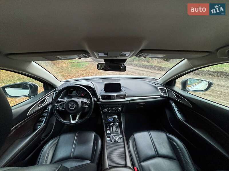 Седан Mazda 3 2016 в Іларіоновому фото 8 Седан Mazda 3 2016 в Іларіоновому