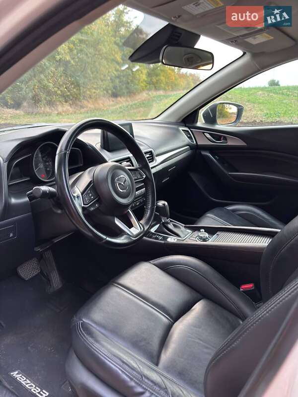 Седан Mazda 3 2016 в Іларіоновому фото 10 Седан Mazda 3 2016 в Іларіоновому