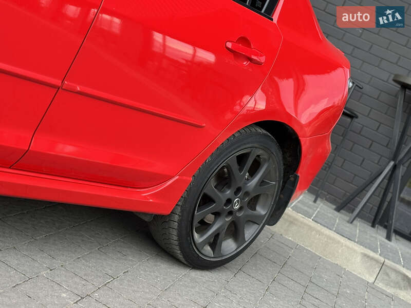 Седан Mazda 3 2007 в Ужгороде